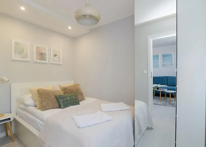 Shortstaypoland Batorego Warszawa